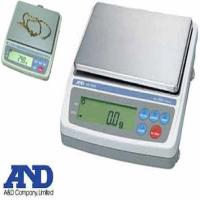 ترازوی آزمایشگاهی AND مدل EK3000i